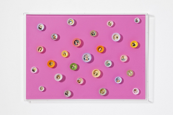 Angelo Formica, Dolce paradiso, collage su forex in teca, 2011, Galleria Toselli